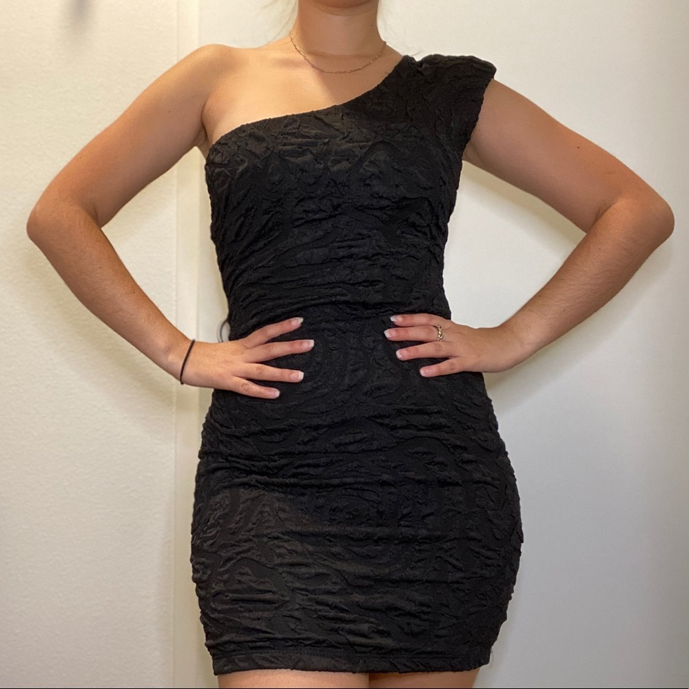 Textured One Padded Shoulder Dress